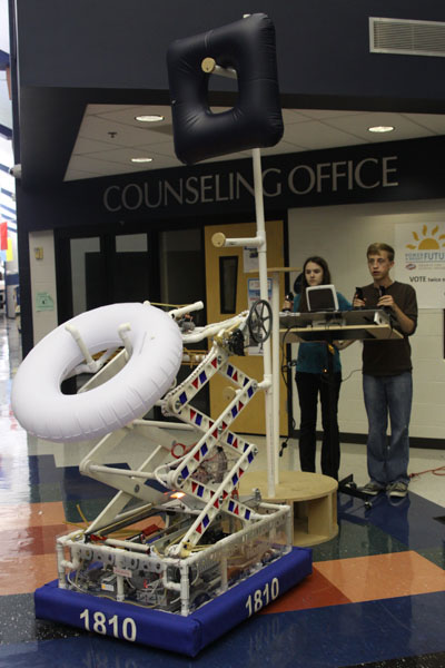 Robotics team wins Imagery award