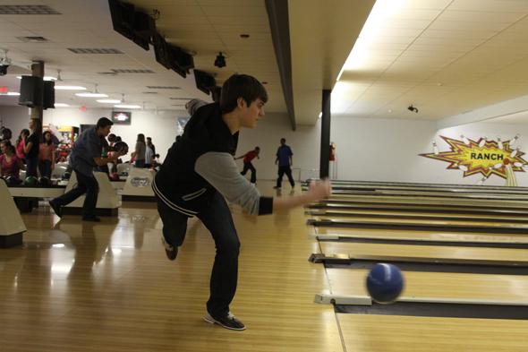 Boys junior varisty bowling team places first at tournament while others place third