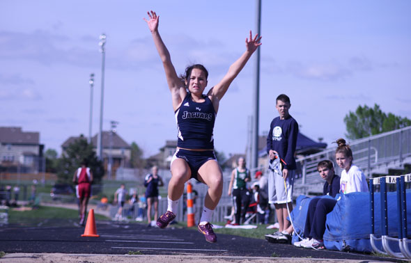 Track team prepares for KU Relays