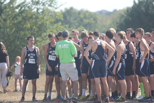 Cross country wins meet at Shawnee Mission Park