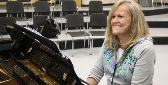 Choir hires temporary accompanist