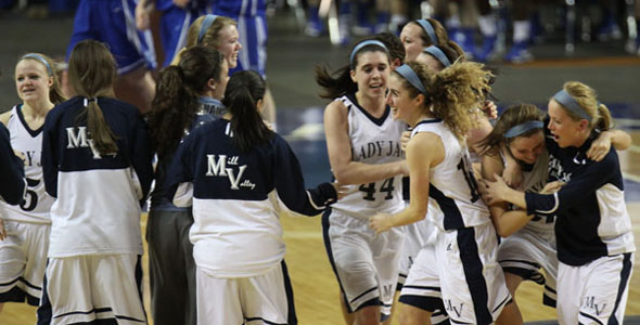 Girls basketball advances to state title game