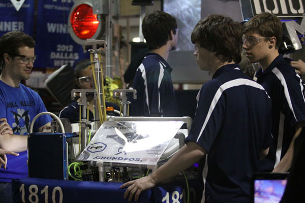 Robotics team heads to regionals