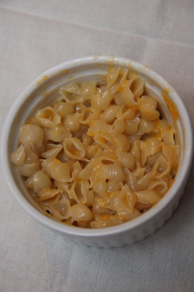 Power boost for sports: macaroni and cheese