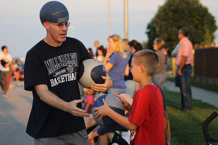 The parade through Grey Oaks started the evening, followed by the pep rally and bonfire on Wednesday, Oct. 2.