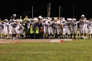 Football team completes first undefeated regular season