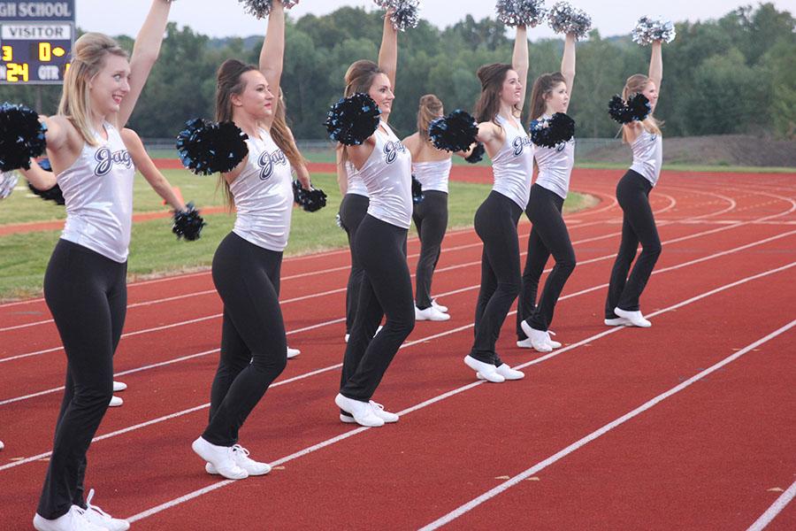 Photo Gallery: Cheerleaders and Dancers support Mill Valley on Friday, Sept. 26