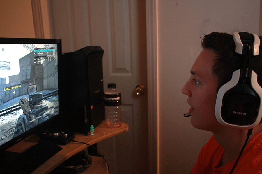 Intensely watching the screen, senior Austin Isern waits for the Call of Duty match to begin.