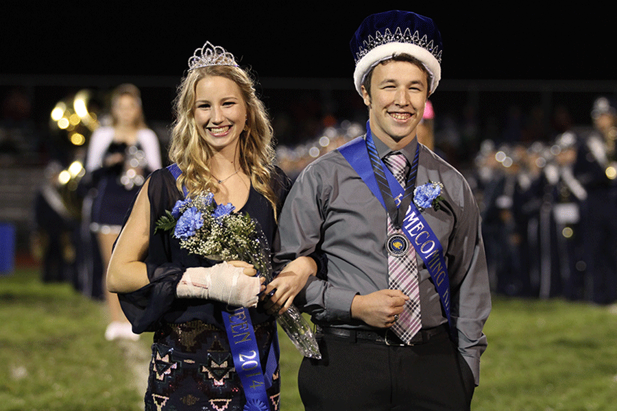 During+the+half-time+of+the+Lansing+football+game%2C+seniors+Savannah+Rudicel+and+Clayton+Kistner+were+crowned+Homecoming+king+and+queen+on+Friday%2C+Oct.+10.