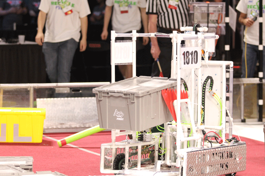 Mill Valleys robot, robot 1810 picks up a bin. 