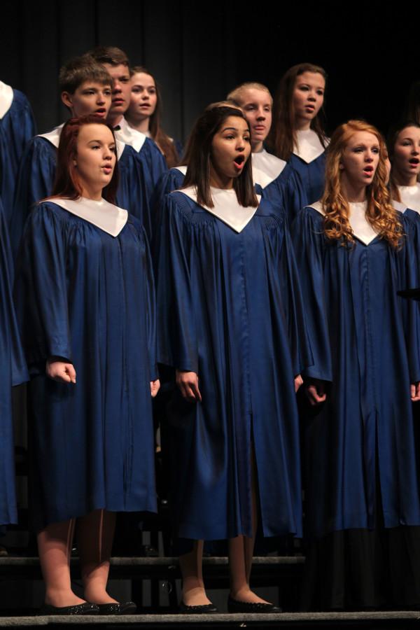The Freshman Girls Mixed Choir sing their contest pieces during the choir concert on Tuesday Mar. 10.