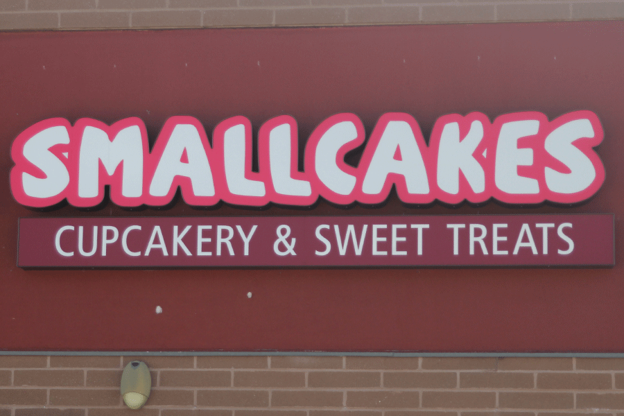 Three JagWire staff members reviewed seven cupcakes from Smallcakes: A Cupcakery through conversations as they ate.