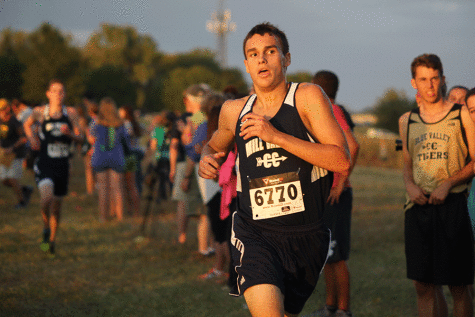 Cross country finishes first in annual Cat Classic meet