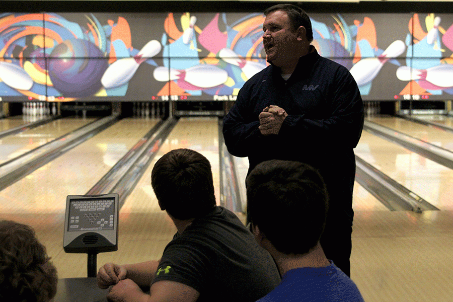 After the team finishing warm ups, head bowling coach Rick Pollard announces the beginning of the Bowl-A-Thon on Tuesday, Jan. 26.