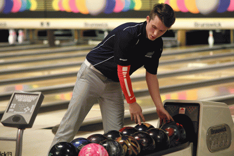 Bowling teams face off at Olathe Lanes East