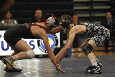 Jaguar wrestling beats Topeka Seaman and Shawnee Heights in dual