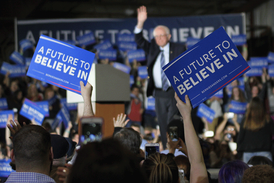 Democratic presidential candidate Bernie Sanders makes second area visit