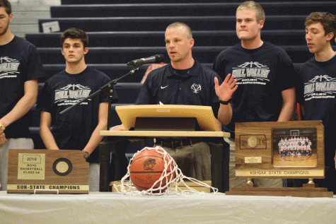 State-winning basketball team recognized during pep assembly