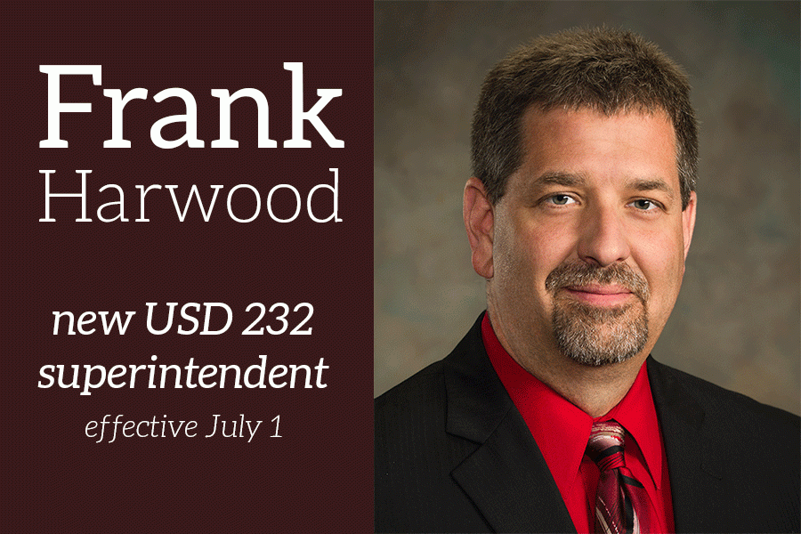 District offers superintendent position to Frank Harwood