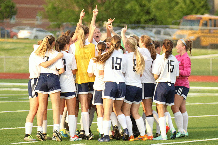 Girls soccer defeats Shawnee Heights, advances to state semi-finals