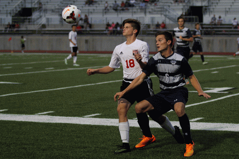 Boys soccer defeats Shawnee Mission North 4-0 in rain shortened game