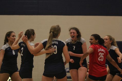 Volleyball loses to Blue Valley Southwest and Bishop Miege at home
