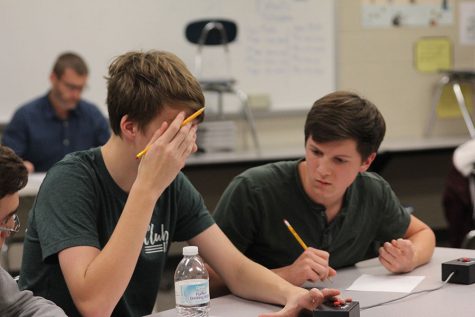 Quiz Bowl secures first place in Turner tournament