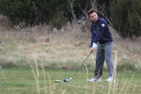 On Monday, March 27 the boys golf team competed in a tournament at Lions Gate Golf Course. The team finished 