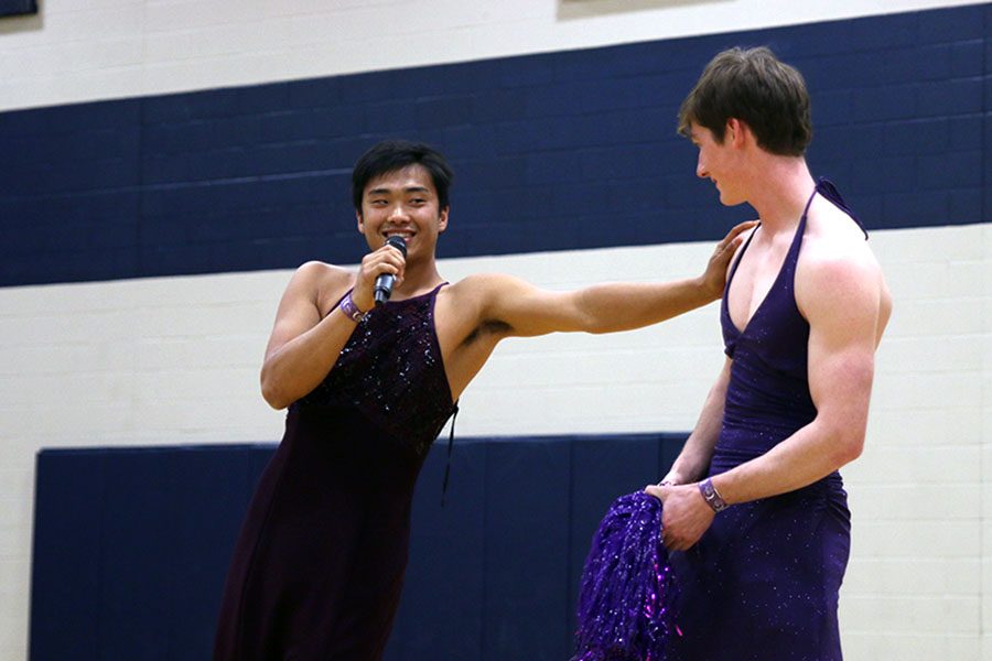 Seniors Parker Billings and Nick Nelson participate in the Mr. Relay competition. 