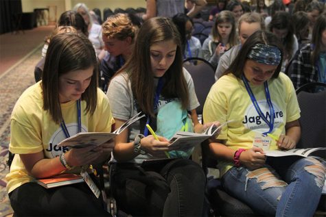 Journalism students attend fall conference in Topeka