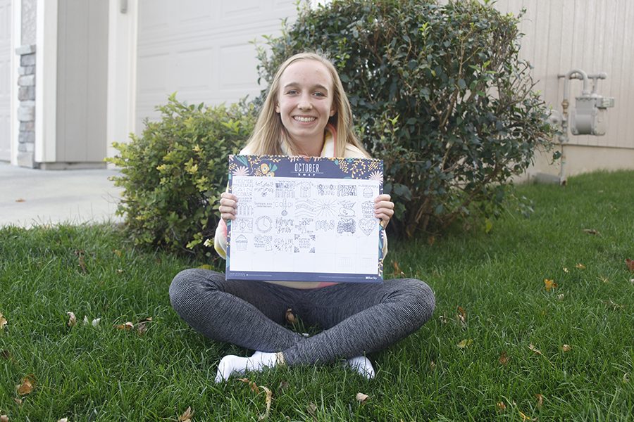 Ever since the start of the year, sophomore Emerson Kaiser has been using her artistic ability to sketch what she is thankful for on everyday of her calendar.
