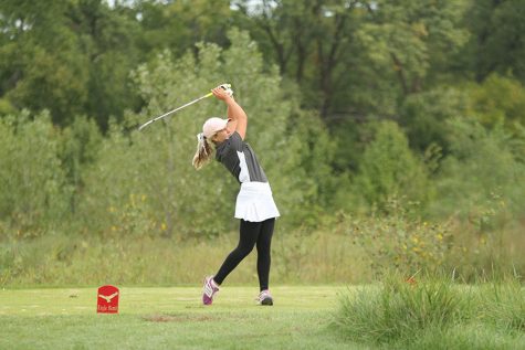 Girls golf finishes fifth at Lawrence High invitational