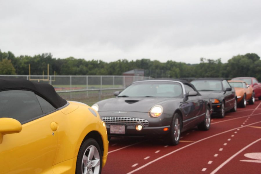 The cars line up before the big halftime show. 