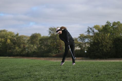 Girls golf team places first at regionals