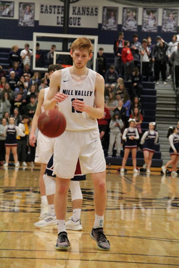 Lining up on the the free throw line, junior Braeden Wiltse gets ready to shoot a free throw.