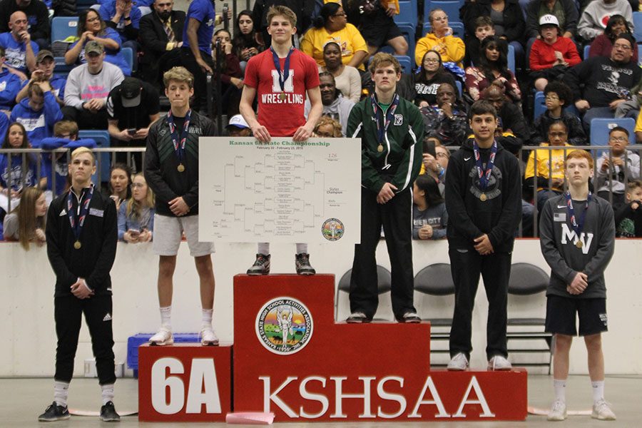 Sophomore Carson Dulitz placed sixth in the 126-pound weight class.