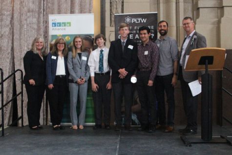 Senior Engineering students present year-long projects at annual event hosted by the KC Stem Alliance