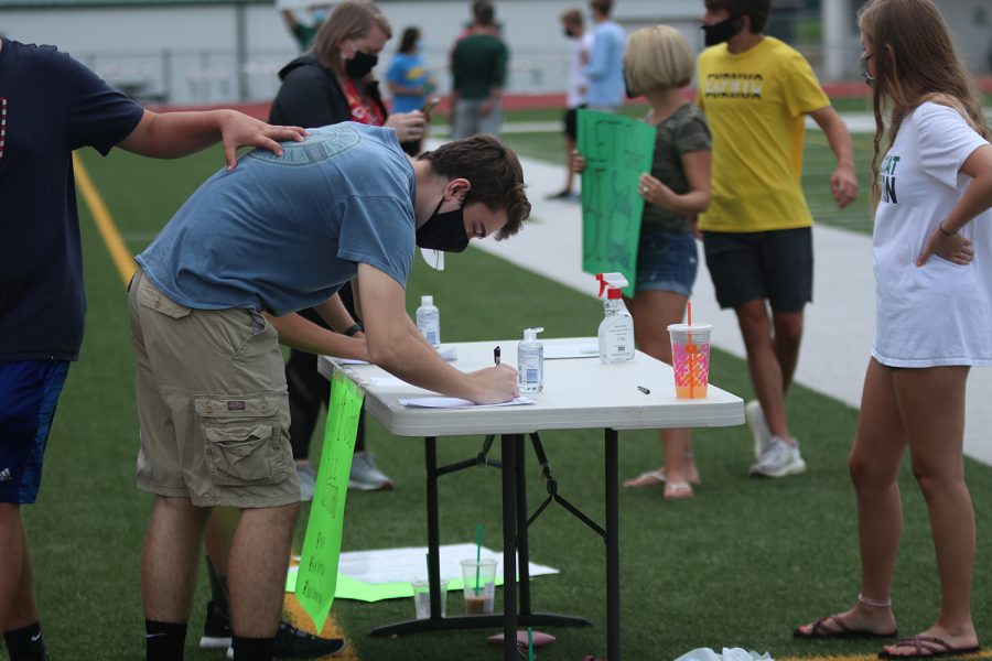 Students from the district hosted a rally on Friday, July 31 to garnish support for school to be hosted in-person this September.