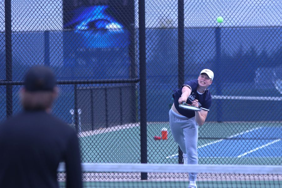 Senior Ben Fitter manages to hit back the ball after a difficult return