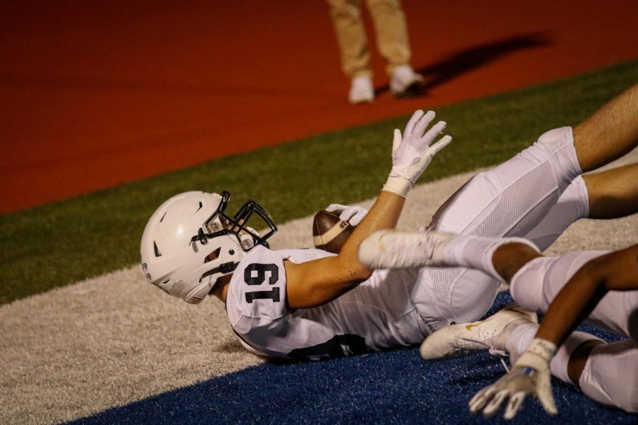 Senior Hayes Miller completes a touchdown.