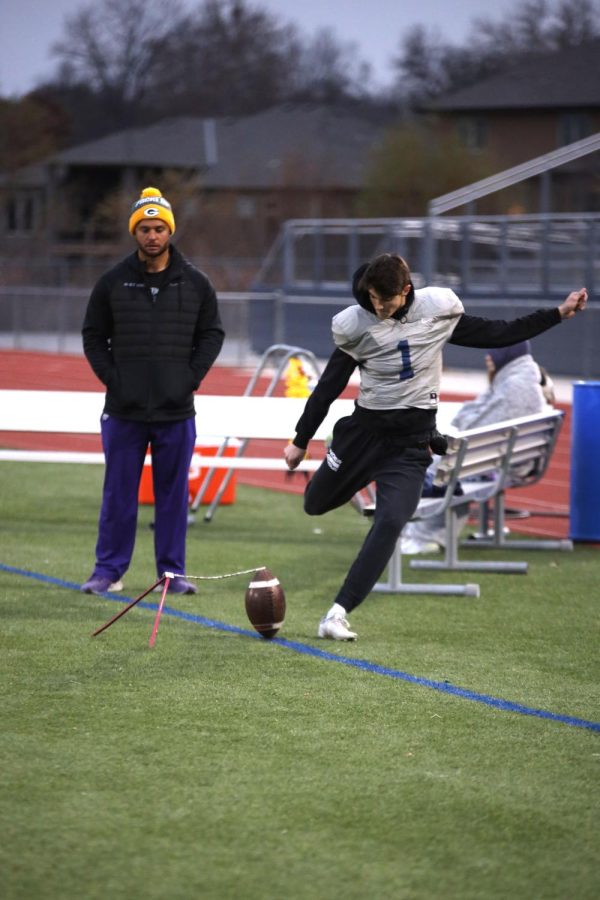Junior Kenten Laughman practices his kicks during Monday, Nov. 14 practice. 