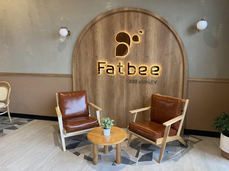 Fat+Bee+Cafe+is+located+at+13223+Shawnee+Mission+Parkway+and+they+celebrated+their+grand+opening+on+Dec.+20%2C+2022.+They+provide+numerous+seating+areas+to+enjoy+your+drink.