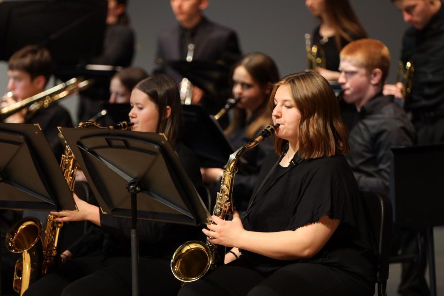 Focused, senior Kylie Wilson reads the sheet music.