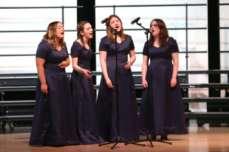 The Foxtrots, consisting of juniors McKinley Graves, Grace Cormany and Sarah Coleman and senior Asa Esparza, perform as a quartet. 