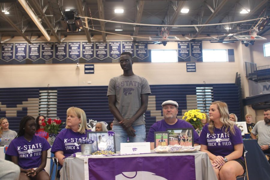 Senior Nen Matlock signs to Kansas State University to run collegiate track and field.