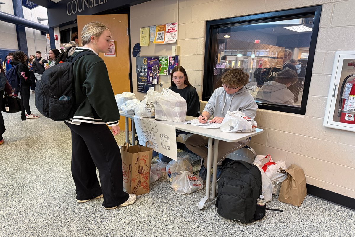 The National Honor Society hosts can drive to raise cans for UMKC food pantry