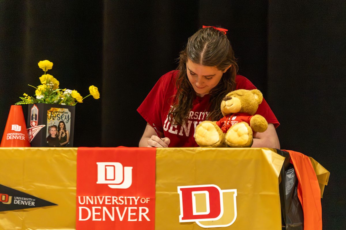 Senior Jossey Crossley signs to the University of Denver. 